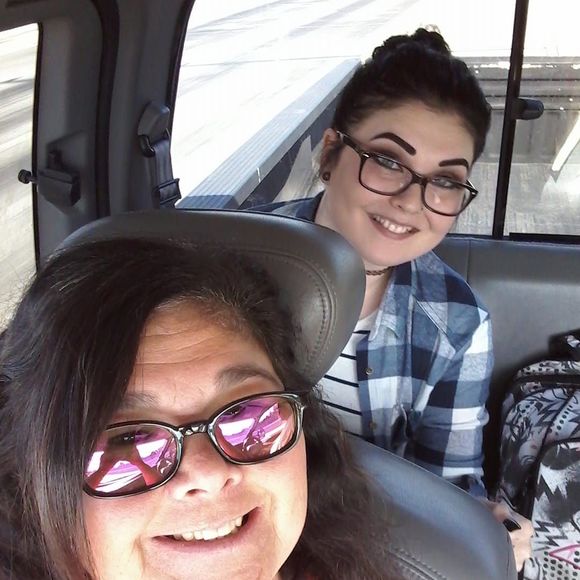 Meet your Posher, Tammy - Picture 1 of 1